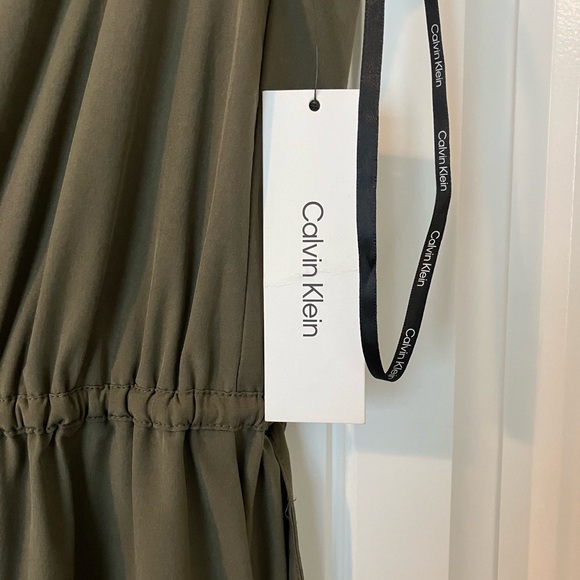 NWT Calvin Klein Sleeveless V-Neck Cinched Waist Pocketed Crop Wide Leg … - Picture 7 of 8